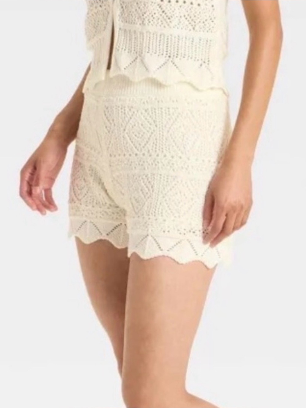 A New Day Crochet Knit Scallop Hem Women's Shorts - Cream